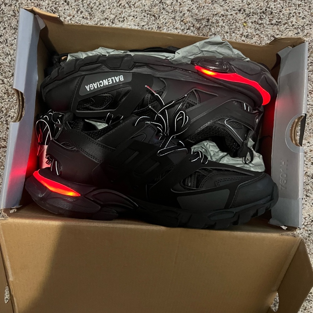 Balenciaga led track sneakers